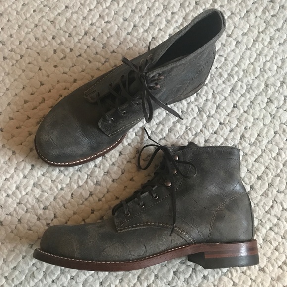 wolverine combat boots